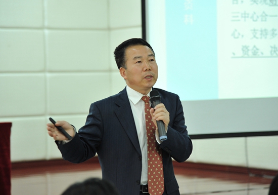 3田高良.jpg